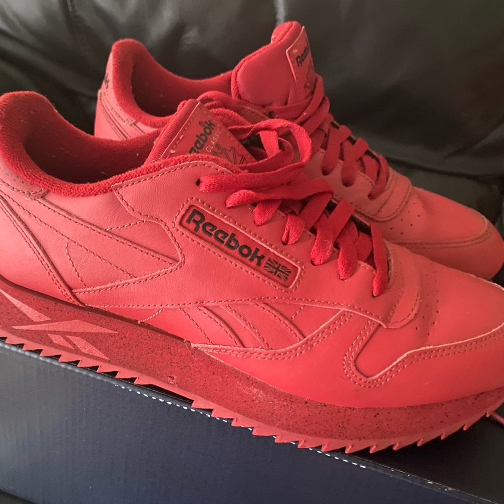 Reebok classic ripple flash red/blk Men’s 8.5